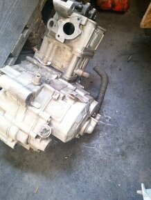 Motor bashan 200 - 1