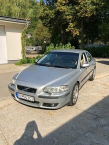 volvo S60 R