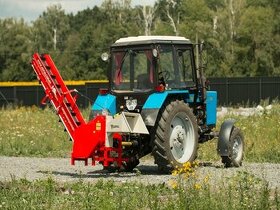 Špalíkovač za traktor s dopravníkom ARPAL AM-120TR-K