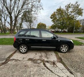 Kia Carens 2.0 CRDi - 1