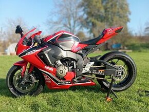 Honda cbr1000rr