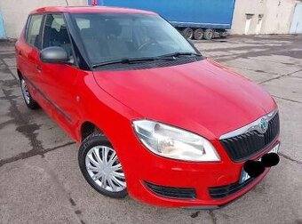 Predám Škoda Fabia ll 1.2 Facelift Ambiente 44kw S klímou