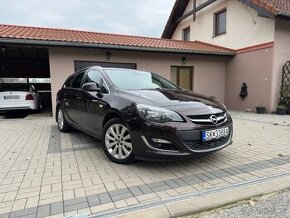 Opel astra j 1.4 turbo LPG (originál)