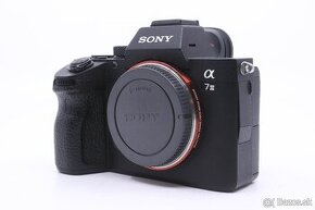 Sony A7 III ako nový nacvakané 1,5 tis