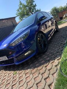 Ford Focus ST Combi