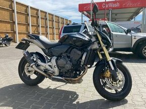 Honda Hornet 600 75kw