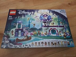 LEGO Disney 43215 Kúzelný domček na strome - 1