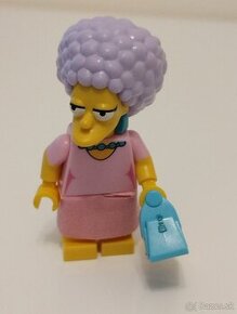 LEGO minifigúrka Patty SIM038