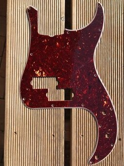 Fender Pure Vintage 63 Pickguard - Brown Tortoise Shell - 1