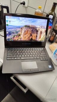 DELL Alienware 13 R3 - i7-7700HQ+GTX1060M+DOTYK DISPLEJ - 1