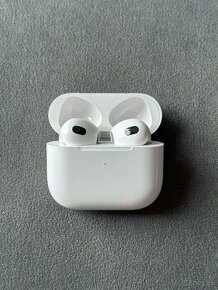 Apple AirPods 3 Generácie