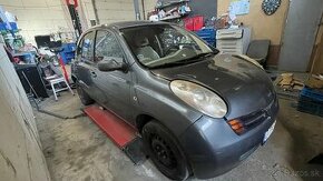 Nissan Micra - 1