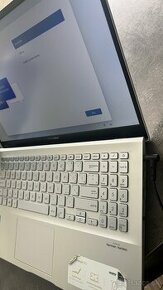 Asus VivoBook S15 - 1