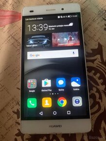 Huawei P8 Lite.