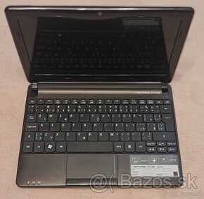 Acer Aspire D270