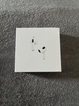 AirPods 3. Generácie s MagSafe Charging Case