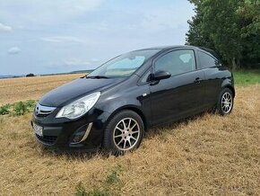 Opel Corsa 1.2 benzín 2012 173 000km AUTOMAT