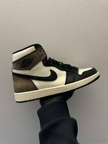 Nike Air Jordan 1 Retro High Dark Mocha