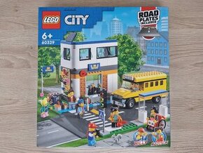 Lego City 60329 Deň v škole (School Day)