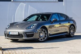 Porsche Panamera GTS