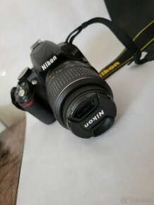 Nikon D 3100 s objektivom 18-55mm - 1