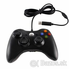 Kablovy  Ovládač - čierny k Xbox 360