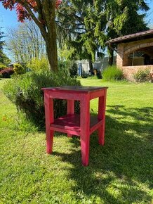 drevený stolček - 1