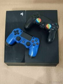 PS4 a 2 ovladace