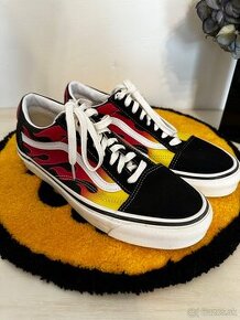 Vans tenisky 42,5