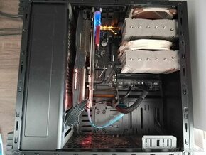 ASUS ROG S1070 TI (8GB) i7 7700K + 1080p 60hz monitor