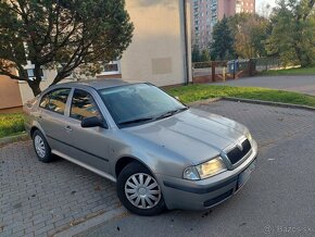 Škoda Octavia 1.6 TOUR