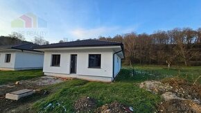 SKVELÁ CENA NOVOSTAVBA 100 M2 BUNGALOV 4+1 TYP 1 S POTOKOM, 