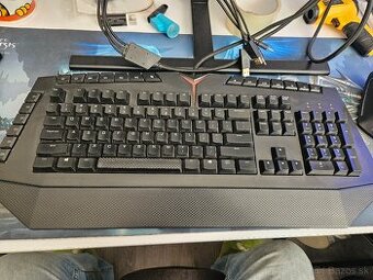 Lenovo Y Gaming Mechanical Switch keyboard 50e