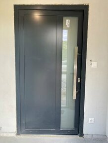 Hliníkové vchodové dvere - pravé - antracit - 108x205