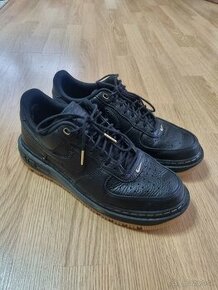 Nike AIR Force 1 LUXE - 1