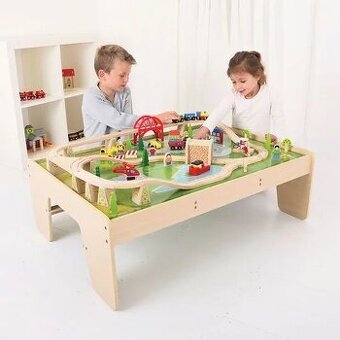 BIGJIGS RAIL drevena vlacikova draha so stolom