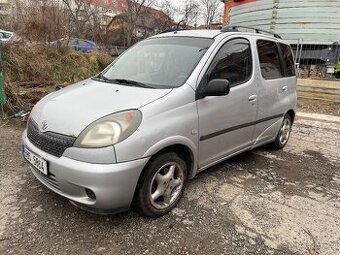 Toyota Yaris Verso 1.3