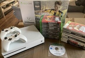 Xbox One S 500GB + 2 ovládače - 1