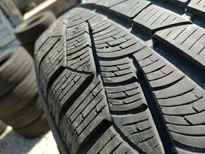 Predam 4ks pneu 225/55/r17 zimne 97H Pirelli