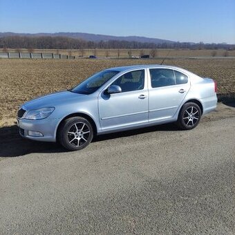 Škoda Octavia 1.6 MPI sedan benzín