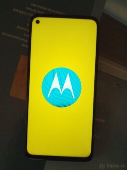 Moto g8