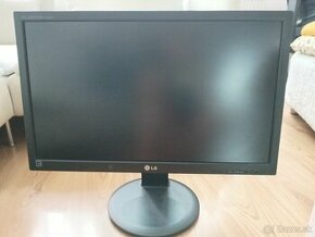 PC Monitor LG Flatron - 1