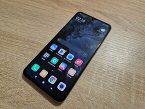 Xiaomi mi 9 plnefunkcny v super stave s krasnym amoled displ