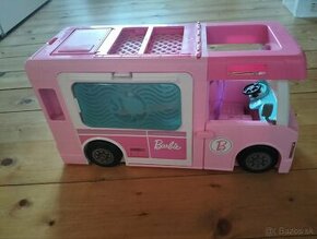 Barbie karavan