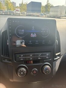 Rádio Hyundai i30 2010 - 1