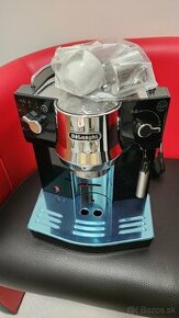 Pákový kávovar Delonghi EC820.B