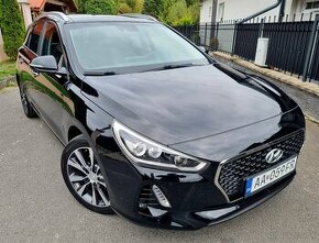 HYUNDAI I30 1.6CRDI 100KW LED/NAVI/PANORAMA