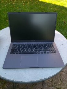 ASUS VivoBook Ryzen 5 /SSD 1Tb/20 GB DDR4/15,6" Pekný stav