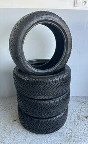 225/45 R17 Continental Zimne