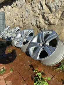 5x112, R17, ET38 Kvalitné disky WSP Made in Italy